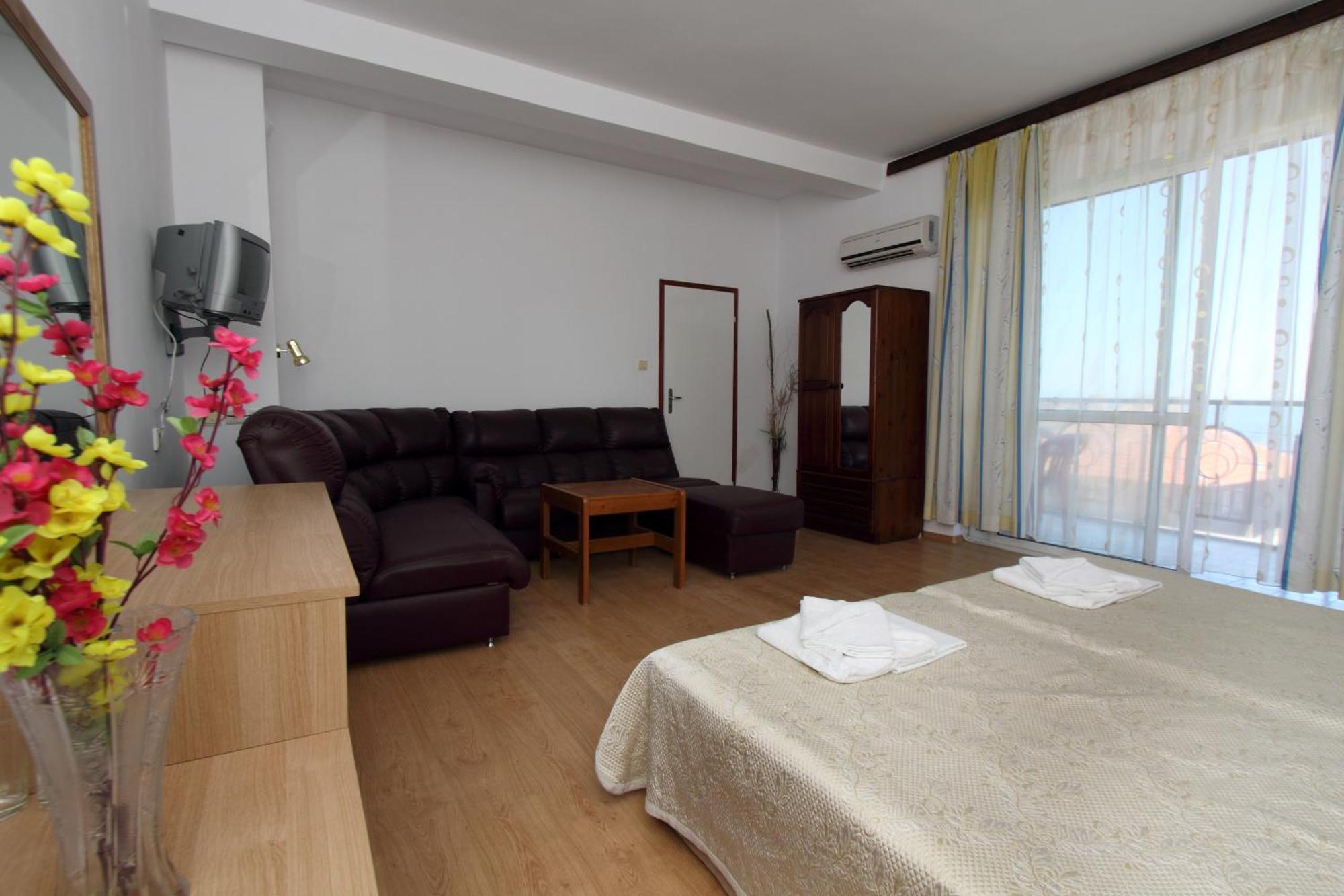 Family Hotel Verona Süzebolu Dış mekan fotoğraf
